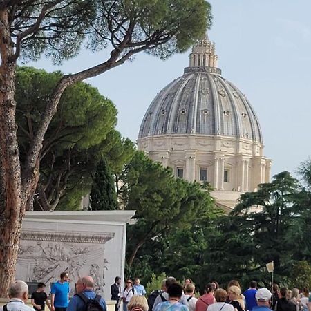 Casa Di Lella, A Due Passi Dal Vaticano Roma Eksteriør bilde